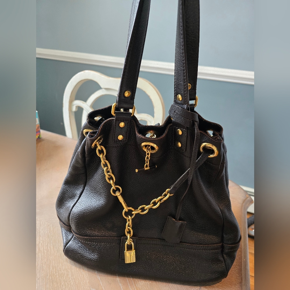 Yves Saint Laurent Pebbled Leather Faubourg Overseas shoulder bag